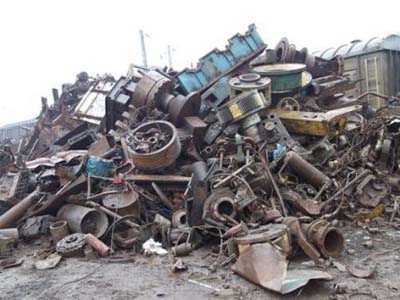佛山廢鐵回收價(jià)格下跌-警惕廢鐵回收市場(chǎng)波動(dòng)-今日佛山廢鐵回收價(jià)格多少錢(qián)